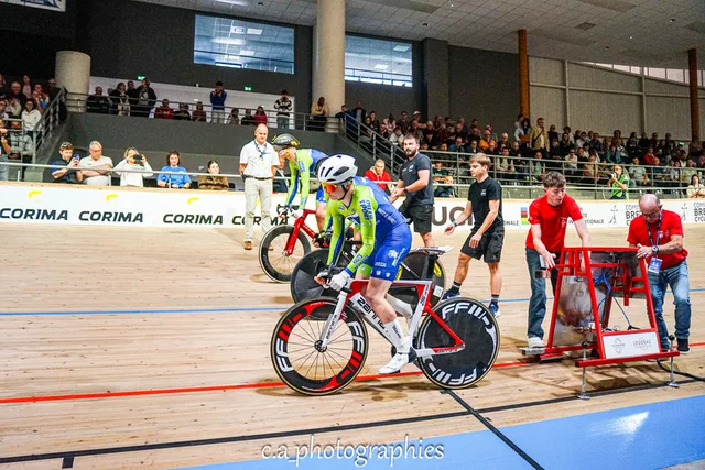 france avenir piste jour 4-22.jpg
