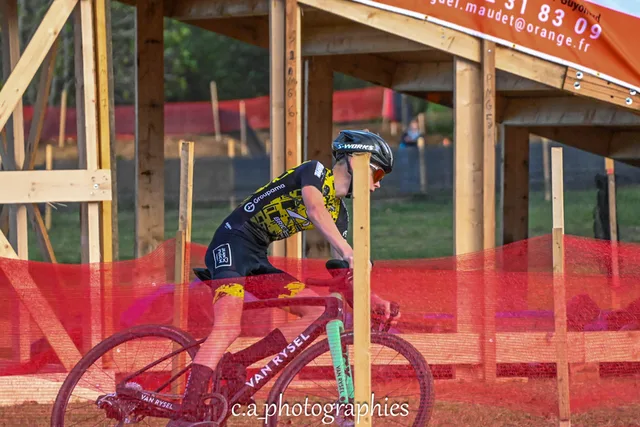 CX 1-10.jpg