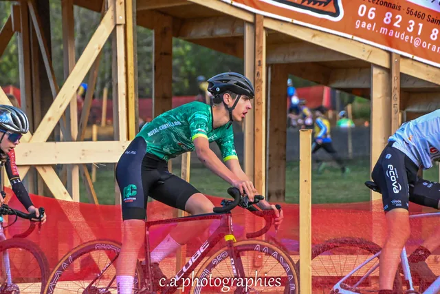 CX 1-19.jpg