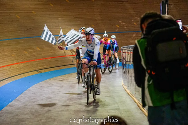 deux nuits du velodrome jour 1-33.jpg