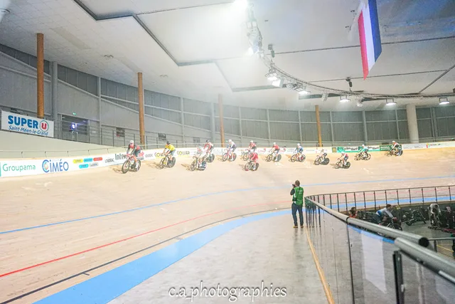 deux nuits du velodrome jour 2-100.jpg