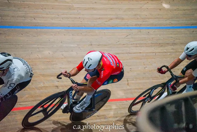 deux nuits du velodrome jour 2-112.jpg