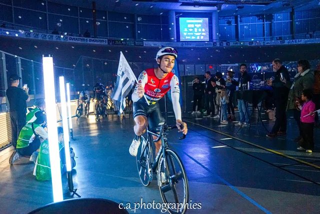deux nuits du velodrome jour 2-21.jpg