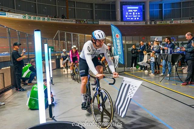 deux nuits du velodrome jour 2-25.jpg