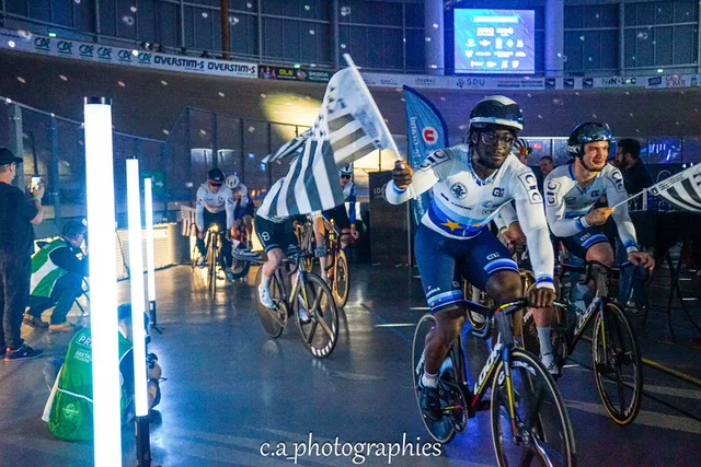 deux nuits du velodrome jour 2-4.jpg