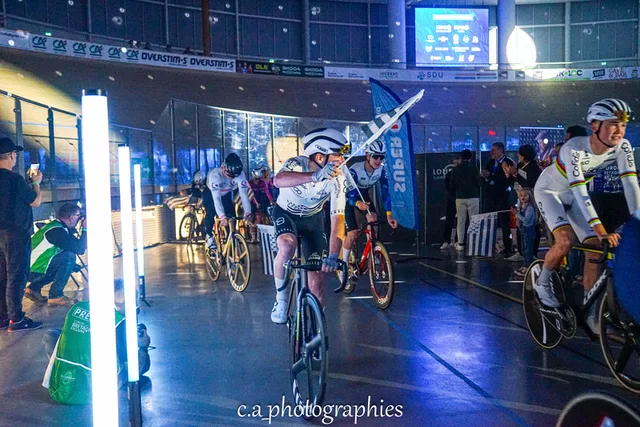 deux nuits du velodrome jour 2-5.jpg