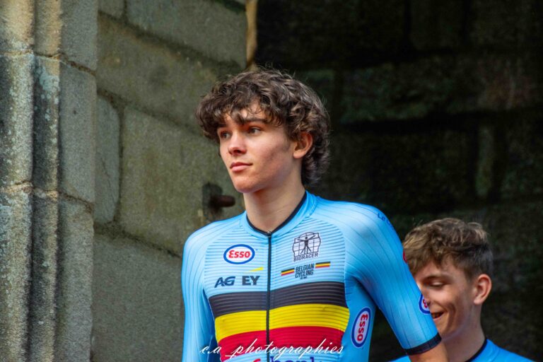 Presentation-trophee-centre-morbihan-87.jpg