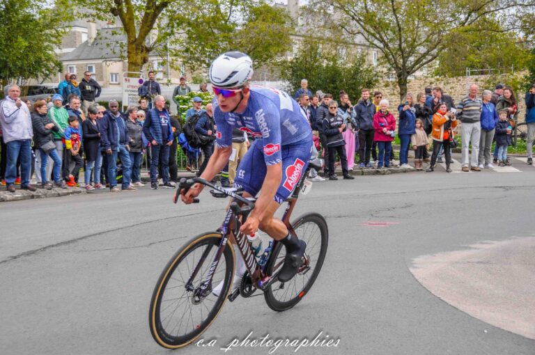 etape-7-tour-de-bretagne-379.jpg