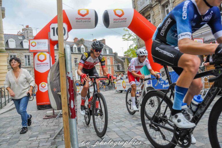 fougeres-90.jpg