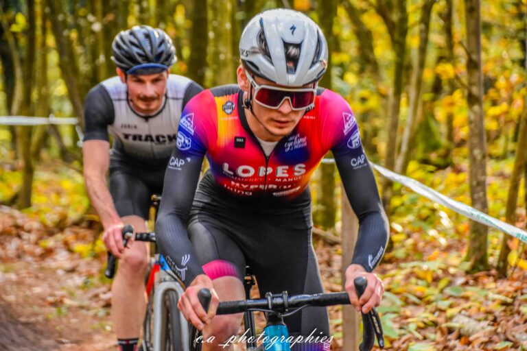 Cyclo-cross-baud-109-sur-331-1.jpg