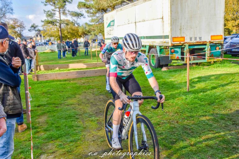 Cyclo-cross-baud-8-sur-331-1.jpg