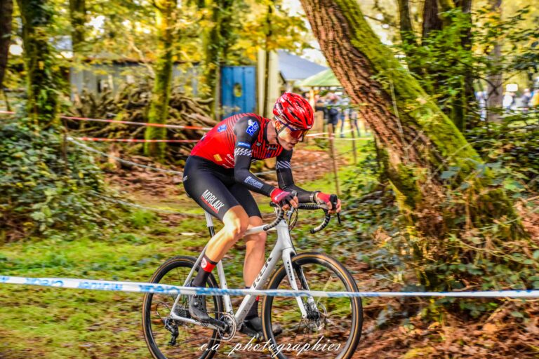 Cyclo-cross-baud-84-sur-331-1.jpg