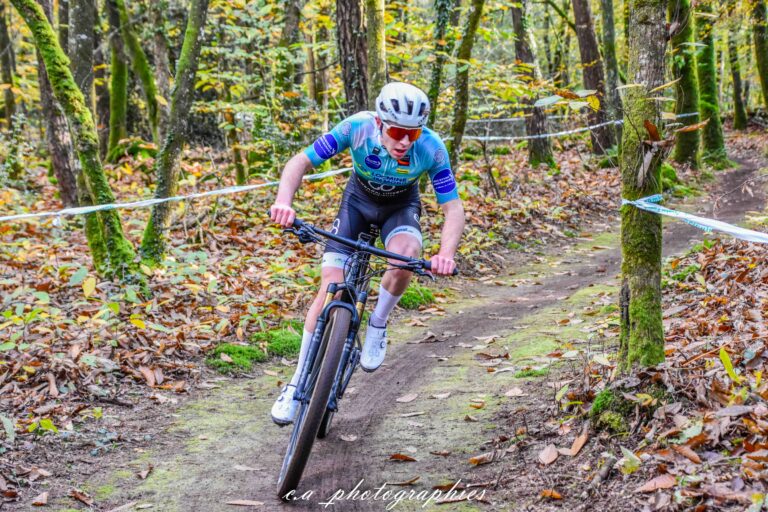 Cyclo-cross-baud-93-sur-331-1.jpg