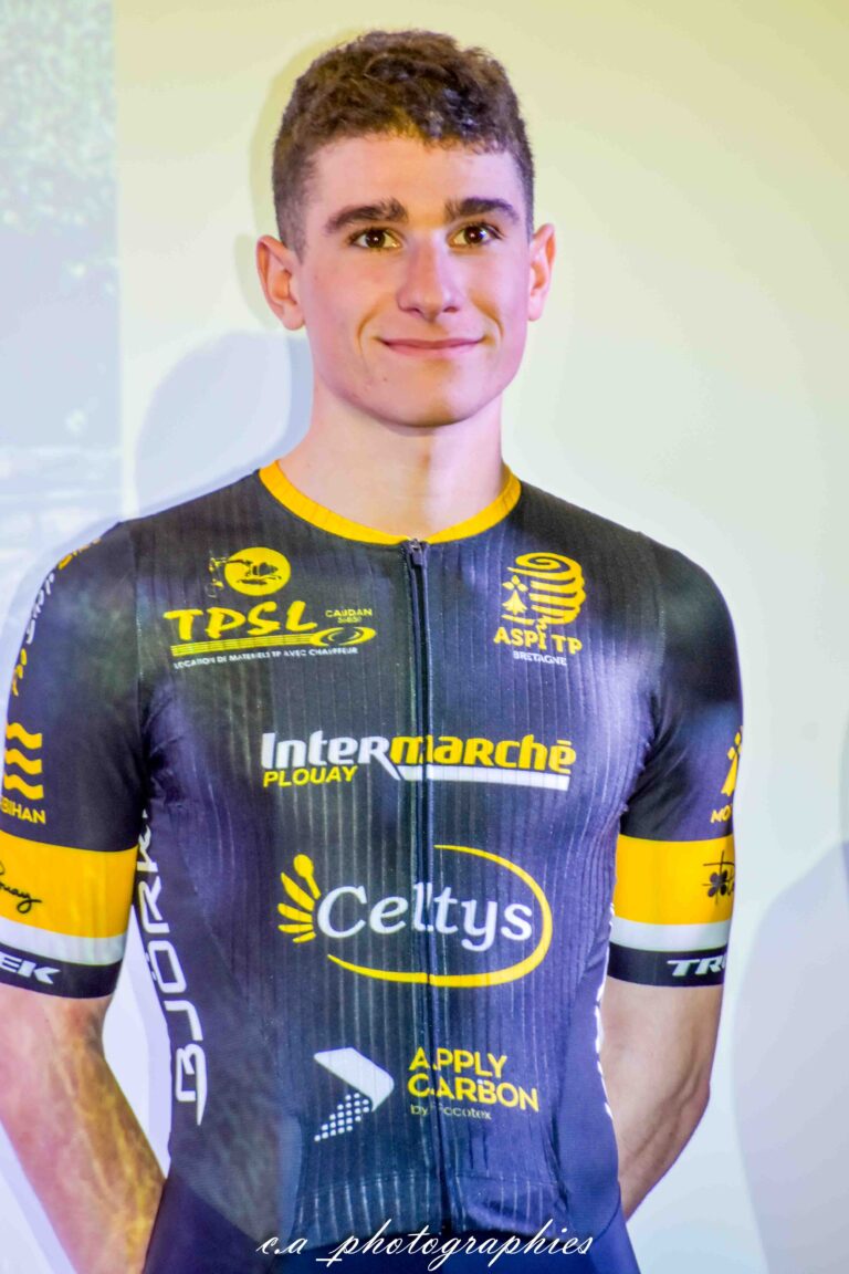 Presentation-Plouay-Cycling-Club-56-sur-99.jpg