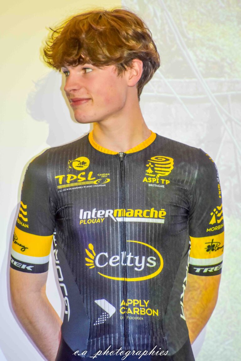 Presentation-Plouay-Cycling-Club-65-sur-99.jpg