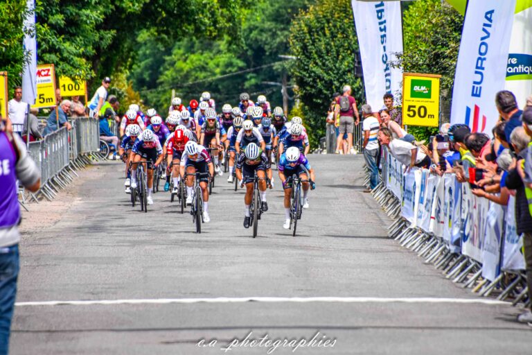 Tour-de-Loire-Atlantique-Arrivee-fille-et-course-gars-14-sur-729.jpg