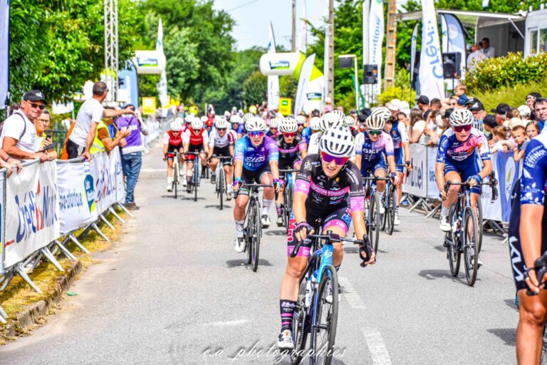 Tour-de-Loire-Atlantique-Arrivee-fille-et-course-gars-35-sur-729.jpg