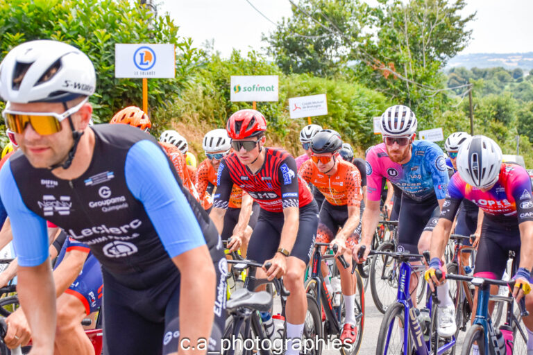 ronde-finisiterienne-pleyben-37.jpg