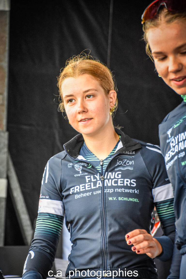 Plouay-Juniors-femmes-et-pro-10.jpg
