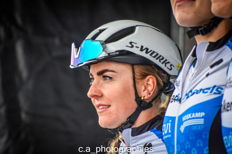 Plouay-Juniors-femmes-et-pro-118.jpg