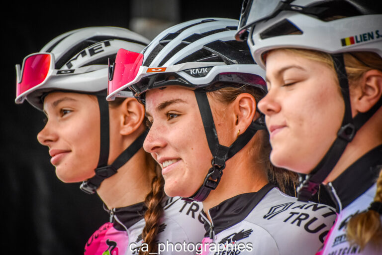 Plouay-Juniors-femmes-et-pro-33.jpg