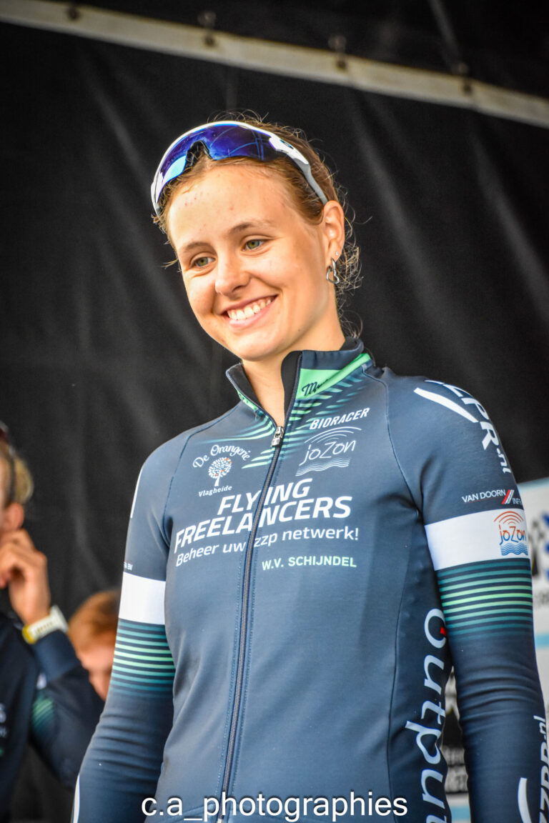 Plouay-Juniors-femmes-et-pro-9.jpg