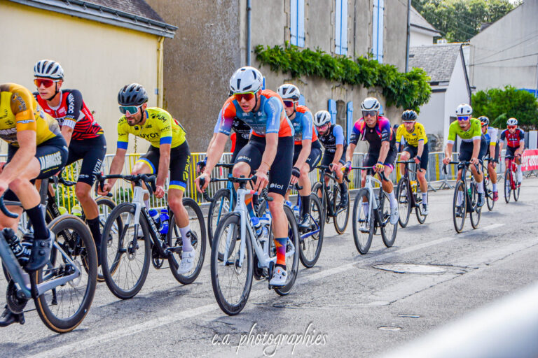 TOUR-DU-MORBIHAN-24.jpg