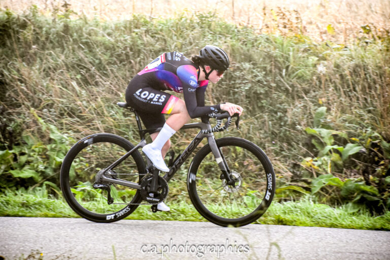 Chrono-U15-U17-F-H-114.jpg