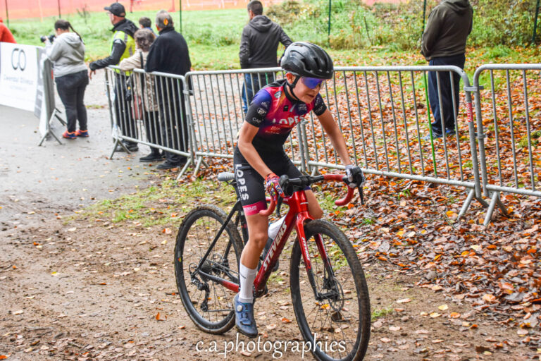Cyclo-Cross-Locmine-25.jpg