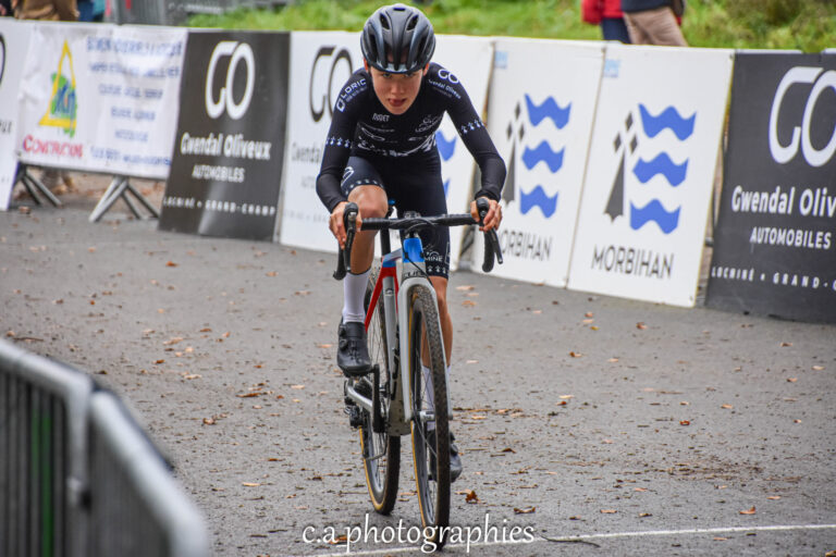 Cyclo-Cross-Locmine-55.jpg