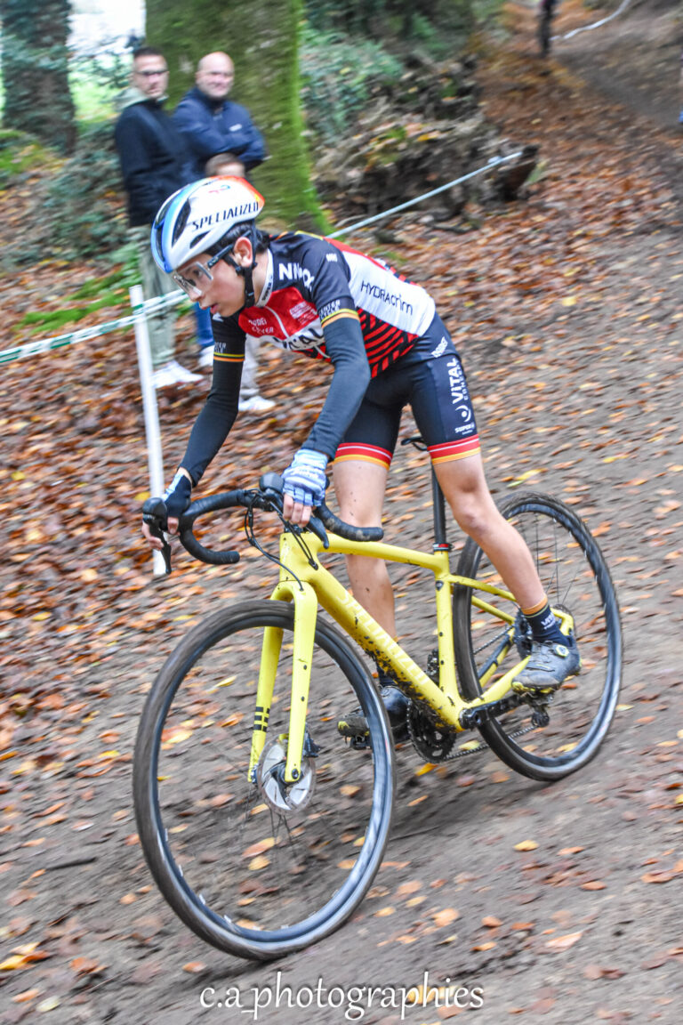 Cyclo-Cross-Locmine-9.jpg