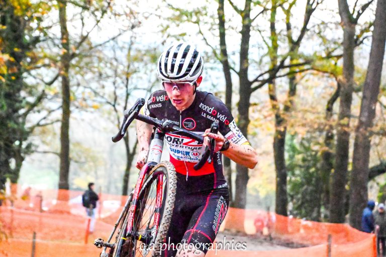 Cyclo-Cross-Quelneuc-Journee-2-8.jpg