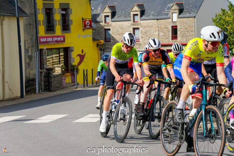 CRUGUEL-85-sur-246.jpg