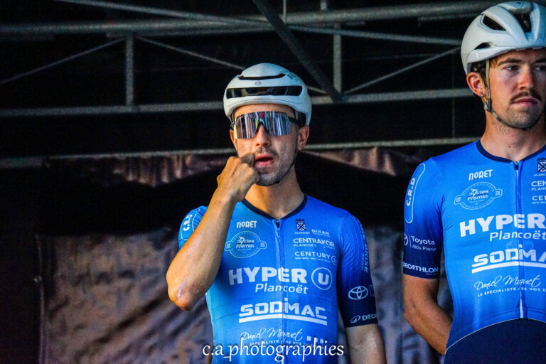 CRIT-COMBOURG-101.jpg